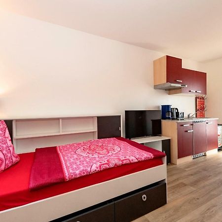 Villa Mia Whg 2 Mit Terrasse, Eg 1 Raum Wohnung Герен Екстер'єр фото